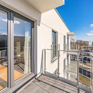 Glow Apartments, Zaspa, Dywizjonu 303 Gdańsk